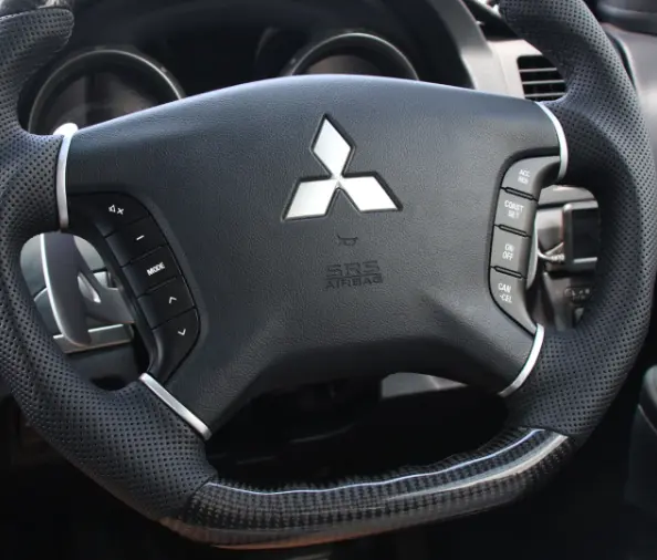 Steering Wheel Controls 2.webp