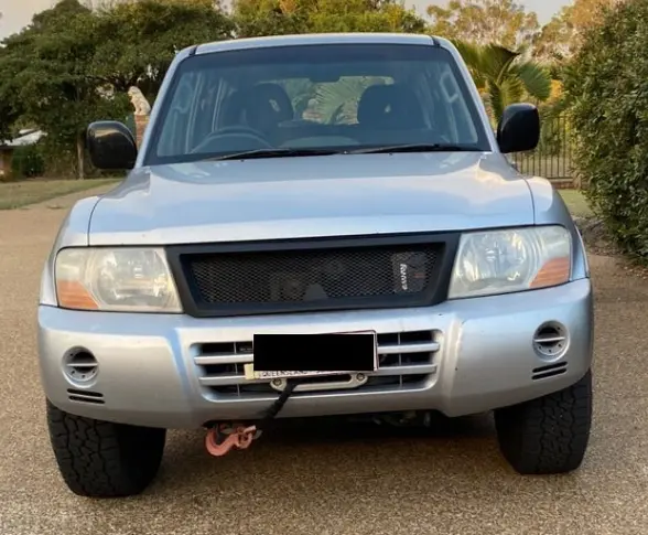 Mitsubishi Pajero Hidden Winch Cradle (NM/NP)