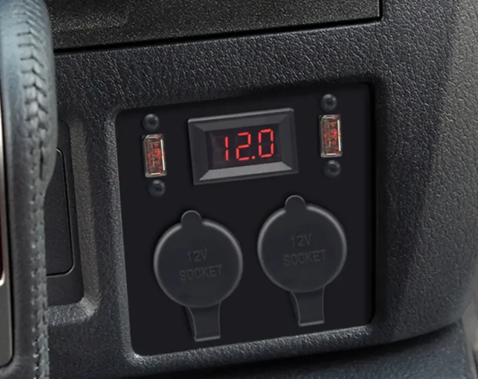 Mitsubishi Pajero 12V USB + Cigarette Panel (NS/NT/NW/NX)