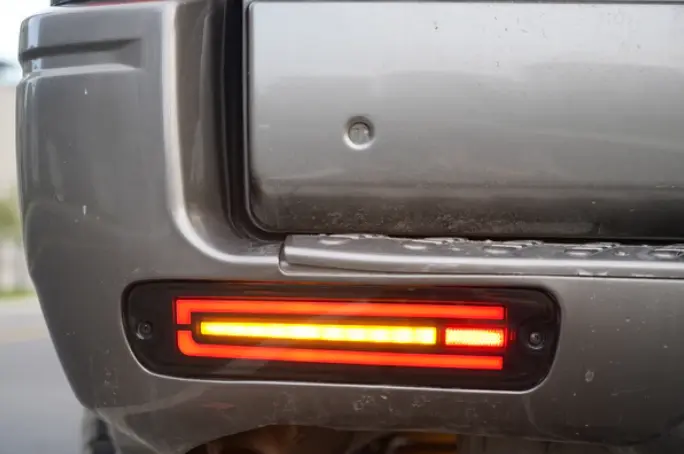 Mitsubishi Pajero LED Bumper Tail Lights (NM/NP)