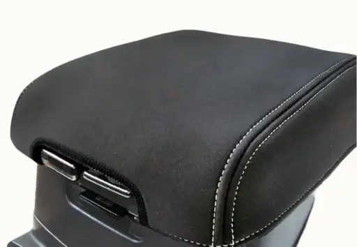 Mitsubishi Pajero Neoprene Center Console Cover