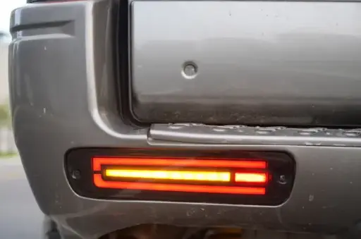 Mitsubishi Pajero LED Bumper Tail Lights (NM/NP)